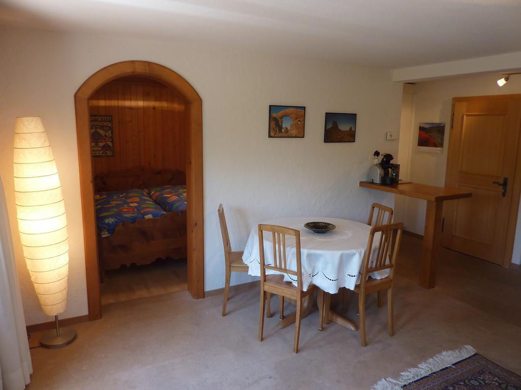 Chalet Aebnetbode Gstaad Room photo