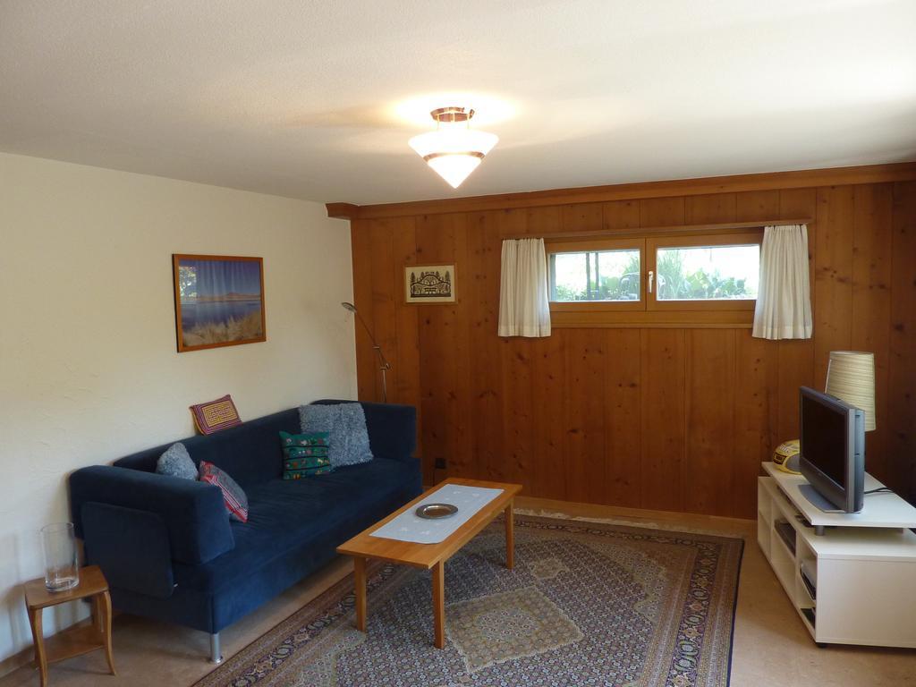 Chalet Aebnetbode Gstaad Room photo